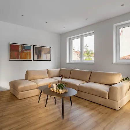 Flat Near Diamond Mall * Skopje