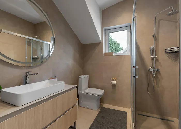 Flat Near Diamond Mall Apartamento